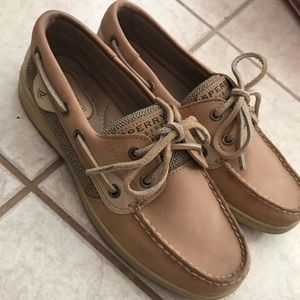 Women’s Sperry TopSider boat shoes